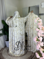 عباية نور سين للصلاة والعمرة