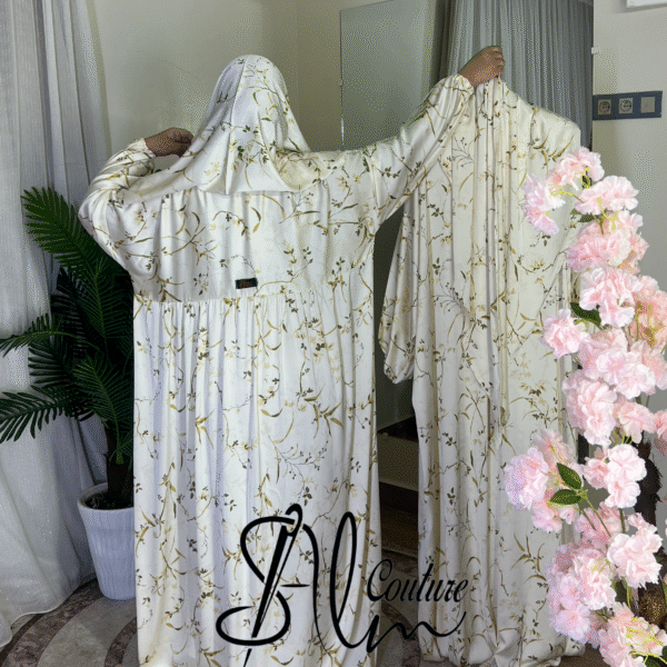 عباية نور سين للصلاة والعمرة